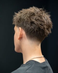 Low Taper Straight Hair Mullet