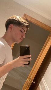 Curtain taper haircut